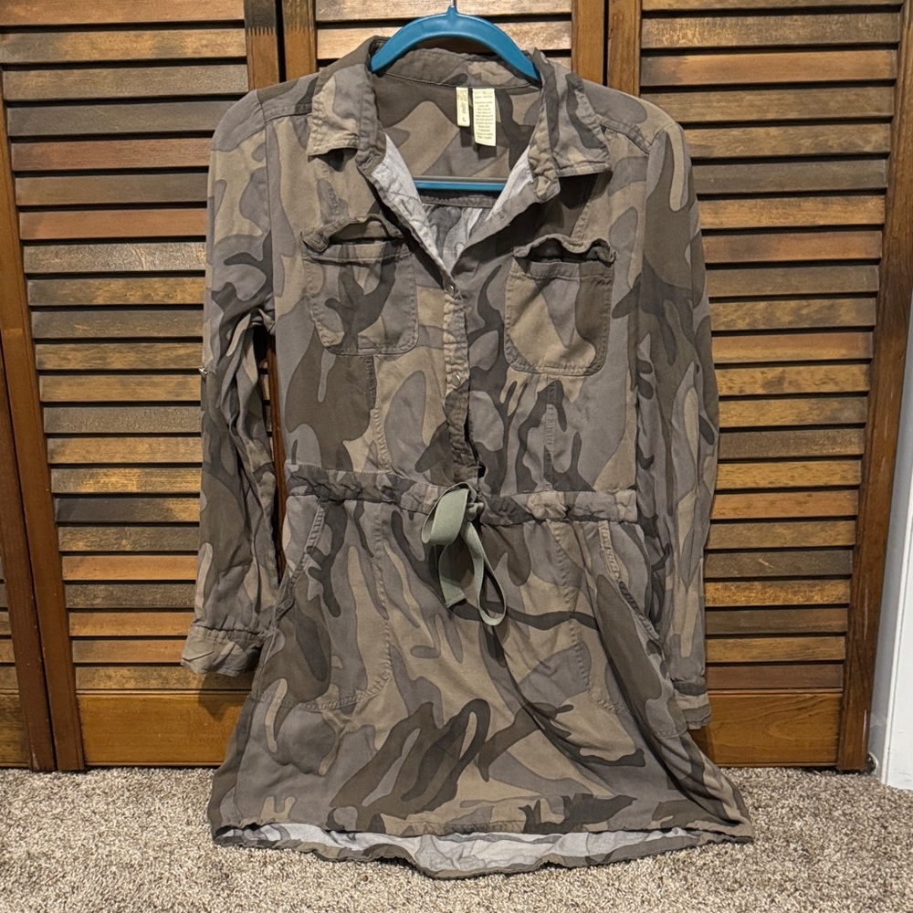 Japna Gray Patterned Top - image 1